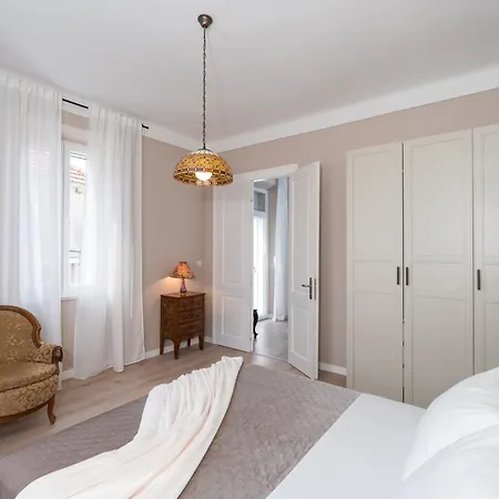 Evita Luxury Lägenhet