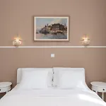 Evita Luxury