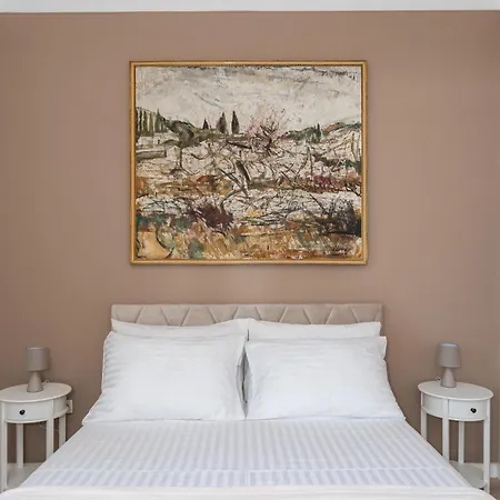 Evita Luxury * Ragusa